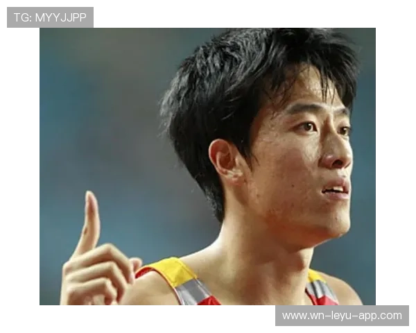 刘翔赛场上像神仙，家里连袜子都得排队买专属的？