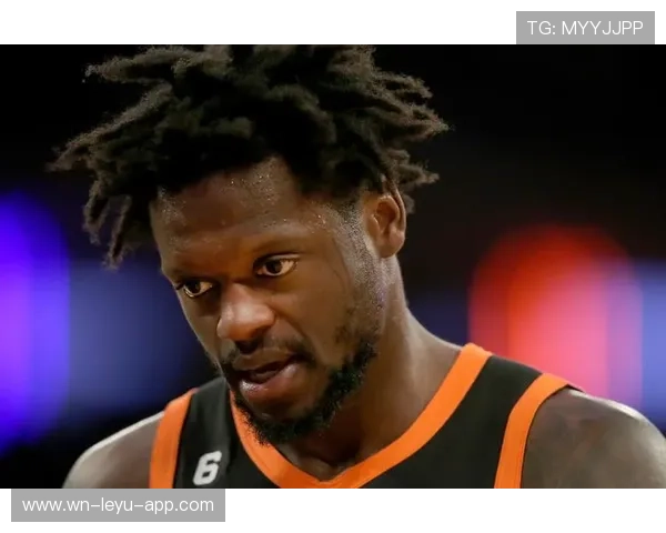 兰德尔季后赛内线突破提升效率 拉开与德拉蒙德得分差距