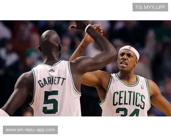 保罗·皮尔斯对比凯文·加内特展现关键时刻单打统治力提升球队胜率